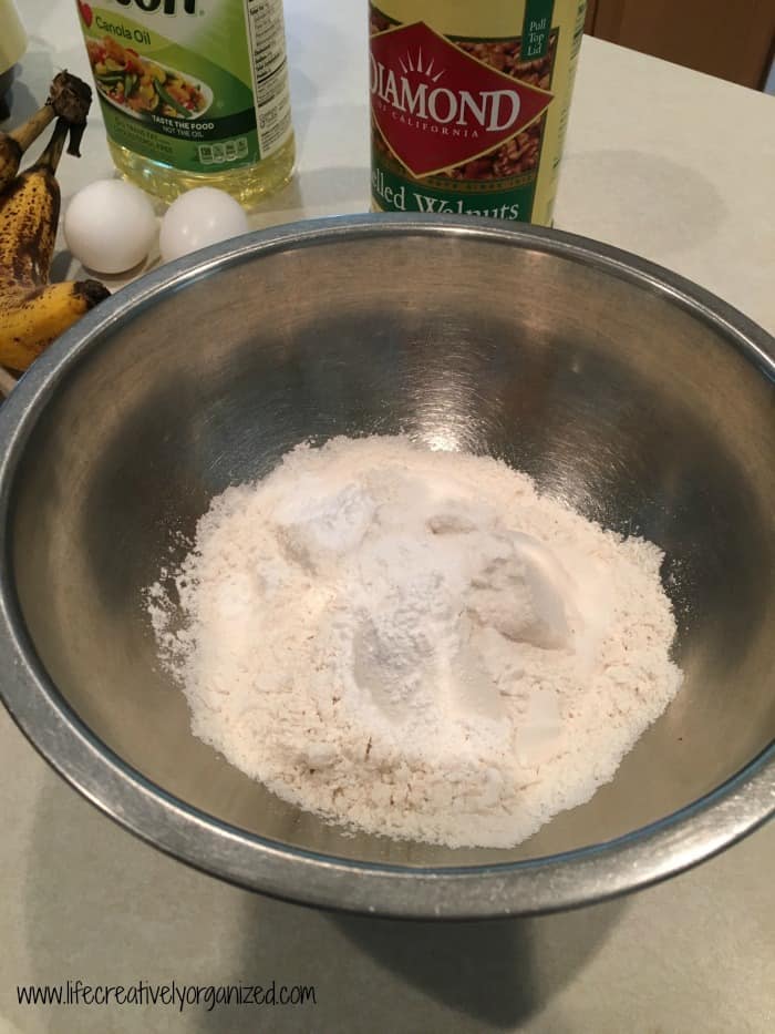 Blender banana bread dry ingredients LIFE, CREATIVELY ORGANIZED