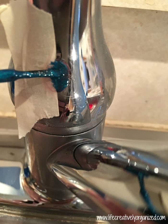 Simple DIY hot/cold faucet fix. The blue paint rubbed off the hot/cold